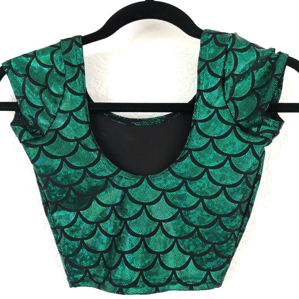BlackMilk mermemerald crop top